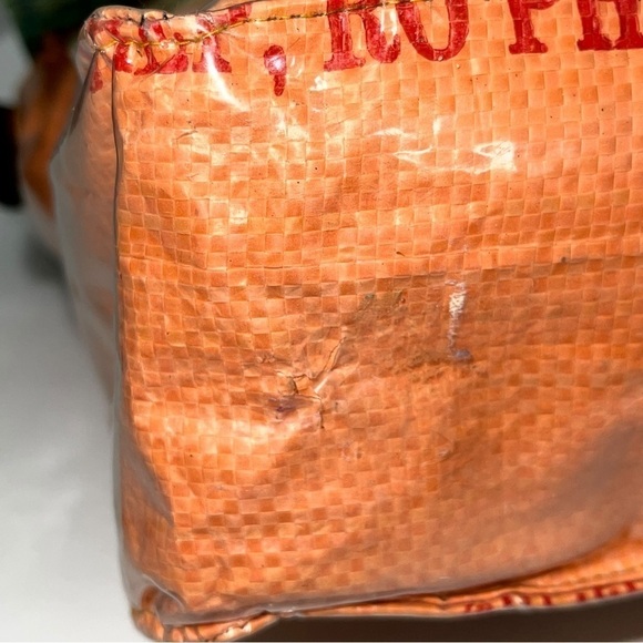 Elephant Emporium Recycled Deluxe Extra Large Messenger Bag - Picture 6 of 15